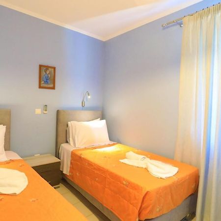 Alexandra Apartment Nisaki  ภายนอก รูปภาพ