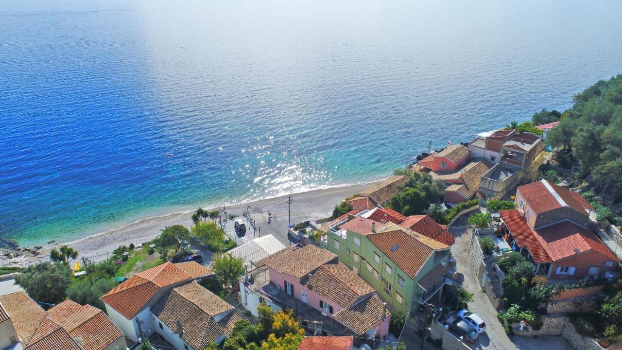Alexandra Apartment Nisaki  ภายนอก รูปภาพ